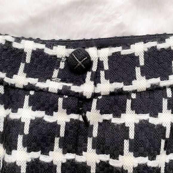 VINTAGE Carlisle Houndstooth Wool Blend Tweed Pencil Skirt Career Black White 8 - Picture 6 of 9